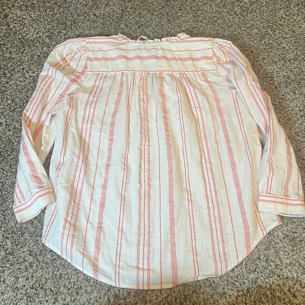 LOFT Women's White Red Stripe Ruffled Neck Tie Blouse Size M - Picture 6 of 6